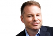 Data Helps Companies Keep Pace with Consumer Expectations Data Helps Companies Keep Pace with Consumer Expectations