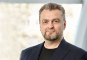 User Experience at the core of Application Design