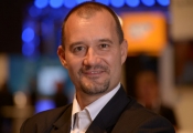 The Changing Business through Digital Transformation in the 2...
