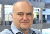 Supercomputers, Clouds and the Exascale Frontier