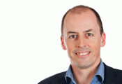 Agile Development in Large Companies Agile Development in Large Companies