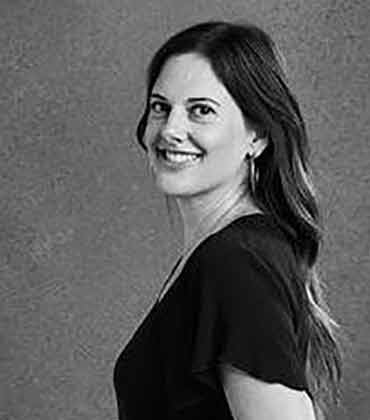 Building Meaningful Digital Journeys through Leadership Katie Chaput, Senior Director, Digital Experience and Innovation, Four Hands