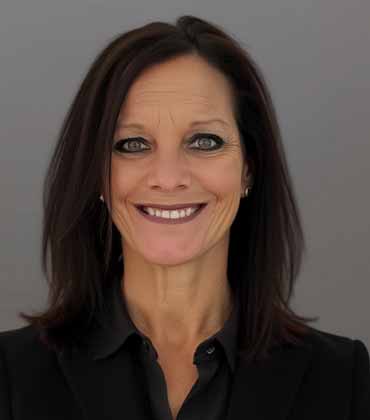 Leading Insurance Transformation in the Age of AI Sandy Ulrich, Senior Vice President, IT, Pharmacists Mutual Insurance Group