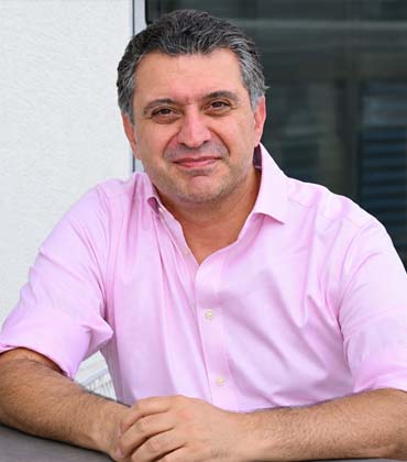 Farbod Sedaei, Director of Business Intelligence and Pricing Intelligence, Blick Art Materials