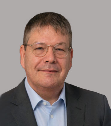 The Community Bank's AI Moment: Modernize without Losing What Made You Different Matt Trevathan, Chief Artificial Intelligence Officer, Nymbus
