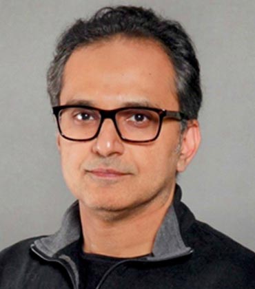 Enterprise AI Adoption from Experimentation to Enterprise Value: Making AI Adoption Real Shafqat Suri, Vice President, IT Digital Programs & Strategy, Samuel, Son & Co.