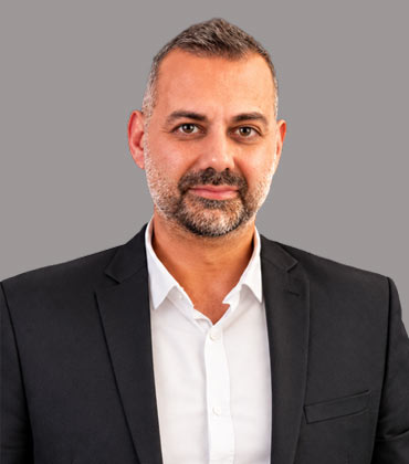 Transformation is an Operating Model Change, Not a Technology Project Elie Tanios, Head of Digital and Technology, HOLDAL Group
