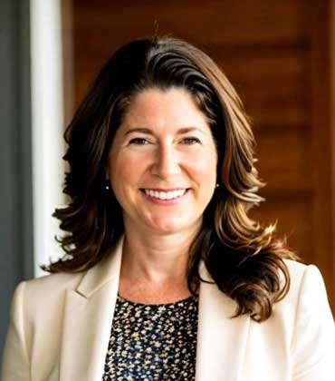 Beyond Alignment: Why Business Alliances are a CIO's Top Responsibility Larissa Tosch, COO and CIO, Glatfelter Insurance Group