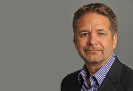 Information Governance Benchmark 2016 - Risks & Recommendations for CIOs