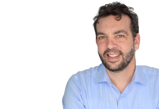 Understanding Consumer Behavior through the Lens of Behavioral Economics