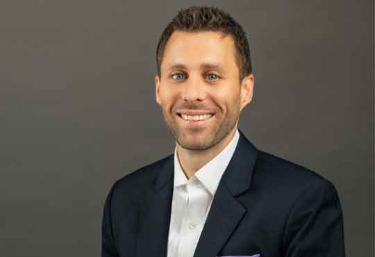 Balance Technology and People to Delight Your Organization