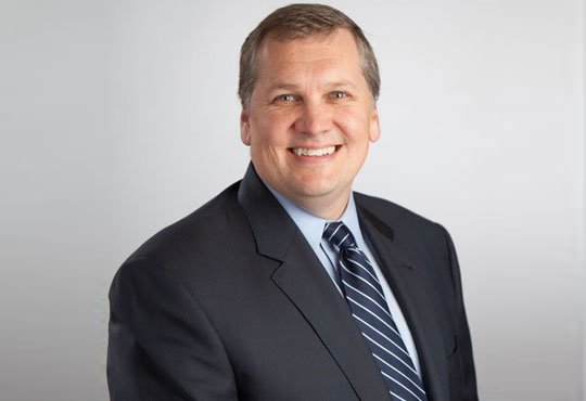 Increasing Business Agility and IT Efficiency by Hyper-V