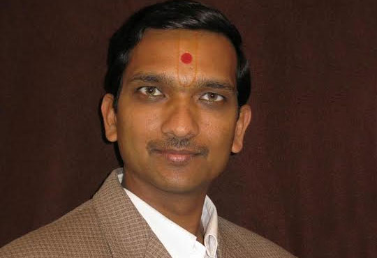 Bridging the Gap between Supply Chain and Technology