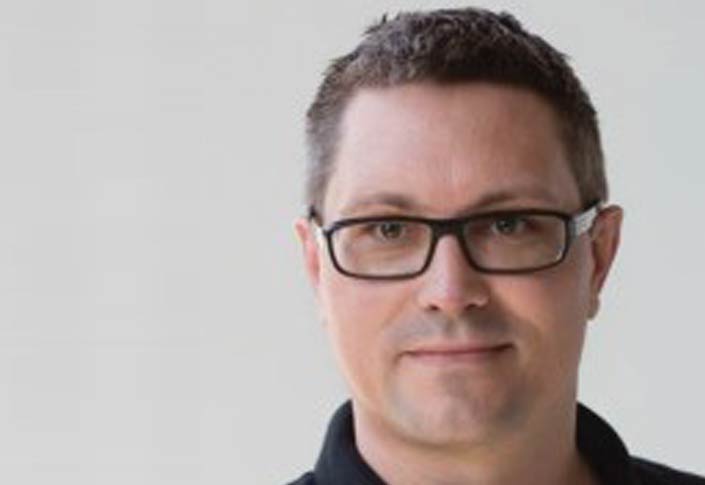 Digitization and Modular Process Design: Enhancing Quality and Effectiveness in Custom Manufacturing