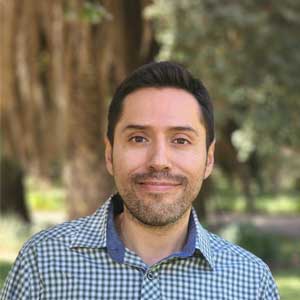 From Idea to Reality, an Approach to Implement Innovation in Mining Companies Rodrigo Bilbao La Vieja Ledezma, IT and Digital Transformation Manager at Sierra Gorda SCM