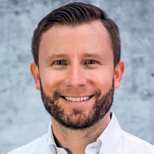 Enhancing Customer Engagement Through BIM Daniel Gmeiner, Head of the BIM Competence Center, Hilti Group
