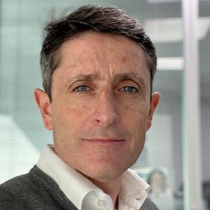 Navigating the Technological Wave for Supply Chain Resilience and Efficiency Arnaldo Ortona, Chief Procurement Officer, USIMINAS
