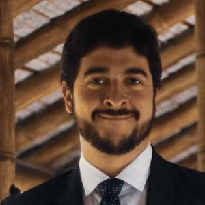 The Seamless Journey: How Intermodal Services are Revolutionizing Global Logistics Juan Pablo Roa Barragán, Logistics director, OFFCORSS C.I. HERMECO S.A.