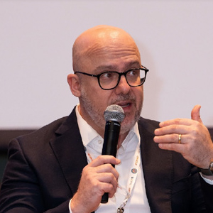 Álvaro Loureiro, Sr. Head of Compliance, Santander Brazil