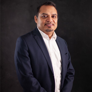 Application Modernization and Security in a Hybrid Environment Amar Narain, Chief Information Technology and Vice President of Information Technology, Pizza Pizza Limited
