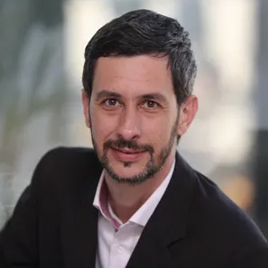 Alex Sant'Anna, Vice President Americas, Coating & Adhesive Resins, Evonik