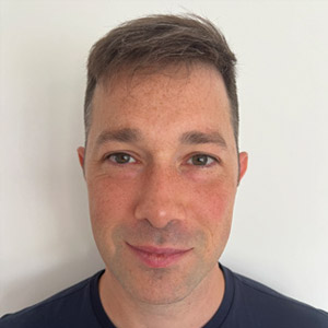 Konfío, Machine Learning, and Cloud Services: The First 10 Years of A Journey Toward Innovation And Business Empowerment Pablo Mazzucchi, Director of Machine Learning, Konfío