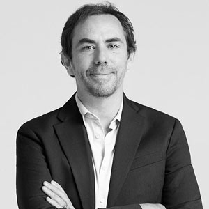 Customer Experience in the Footwear Industry Roger Graell, Chief Digital Officer at Bata Group