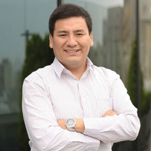 Empowering Innovation with Data, Analytics, and AI Wilmer Rodriguez Ruiz, Data, Analytics & AI Manager/CDAO, Grupo AJE
