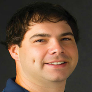 From The Front Lines to Leading the Charge Steven V. Hagen, Sr. Director of E-Commerce, Store POS & Store Tech Product, Advance Auto Parts