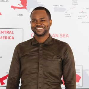 Leveraging Geospatial (Location-Based) Technologies For Efficient Fiber Rollouts And Network Management Tarik Dixon, GISP, RICS, Senior Fiber Architect, Digicel Group