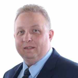 Adapting to the New Normal: IT Leadership Strategies for Managing a Hybrid Workforce Scott Lee, Associate Vice President - Head of IT Infrastructure & Operations, Arch MI