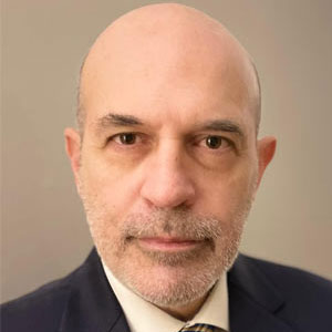 The Employee's Gaze and the Leader's Paradigm Diego Marin, Human Resources Director, GEORGALOS
