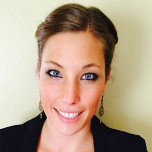 Maximizing Efficiency In Distribution Center And Warehouse Automation: The Power Of Interoperability Audreyanne Snow, Vice President of Operations & Logistics, Parts Town