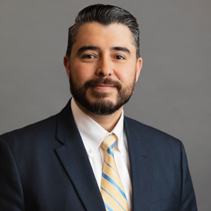 Focus on Students Journey While Implementing Technology David Morales, CIO and Senior Vice President of Technology, Western Governors University