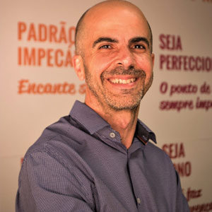 Angelo Santos, IT Director, Swift