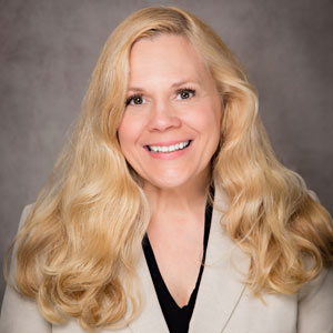 Embracing the Evaluation of Emerging Technologies Tina Lampe, Director - IT Software Engineering, DIRECTV