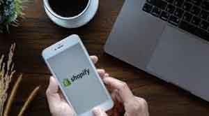 How Customer Reviews Impact The Growth Of E-Commerce Stores?