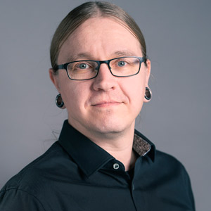 DevOps-Team is a Myth Niko Kivelä, Head of DevOps, SOK (S Group)