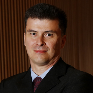 Financial Technologies that are changing the Financial Sector Aristides Cavalcante Neto, Deputy Head of the Information Technology Department at Banco Central do Brasil