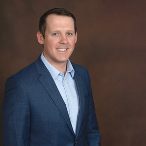 Where Technology Intersects With Food Brian Wallunas, CIO, Smokey Bones & Fire Grill