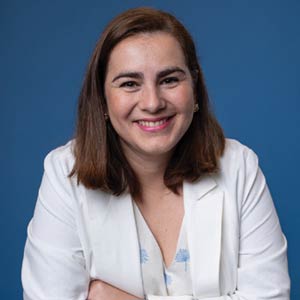 Facilitating People - Centric It Support Priscila Machado Claros, IT Service Delivery Manager, Colliers