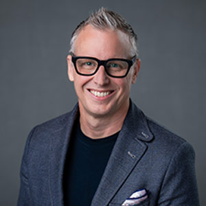 Human-Centered Digital Leadership in Hospitality Mike Uwe Dickersbach, Chief Information & Digital Officer, Highgate Hotels