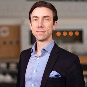 Optimising the Energy Balance of Wastewater Treatment Kristian Sahlstedt, Director, Wastewater Treatment, Helsingin seudun ympäristöpalvelut HSY