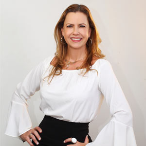Implementing Microsoft Office 365 in the Agrifood Industry: Lessons Learned for a CIO Rocio Zelada, Technology and Information Division Manager at Sofía