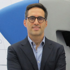Leveraging the Power of Digital Process Automation Giovanni Di Stefano , Head of Innovation and Process Technologies, Comau