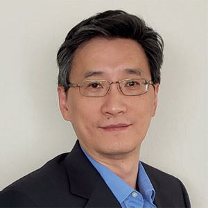 Disruption breeds opportunity: New data analytics in the aftermath of Covid-19 Sean Xu, Vice President Information Management, MGM Resorts International