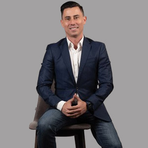 Technology Accelerators: Why Strategy Should Always Come First Henrique Lemos, Transformation Director - LATAM, Reckitt