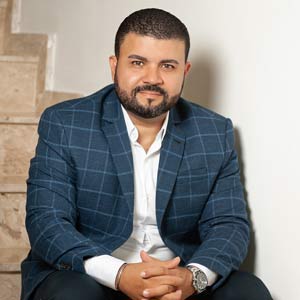 From Street Vendor to IT Executive: A Journey of Resilience Yan Gomes, Executive IT, Nordestão Supermarket
