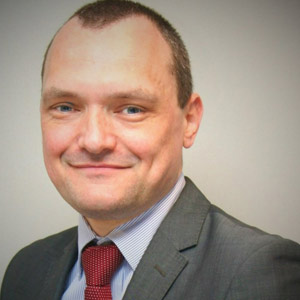 A Need for a Robust Organization-Specific Data Governance Strategy Wes Beaumont, Associate Vice President, Digital Transformation Leader, AECOM, US East and Latin America